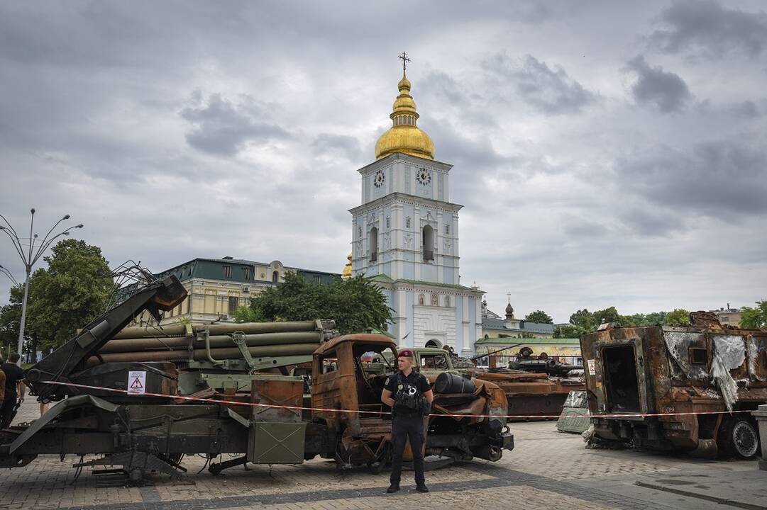 Britų žvalgyba: Rusija stengiasi tobulinti taktiką Ukrainos kontrpuolimui lėtinti