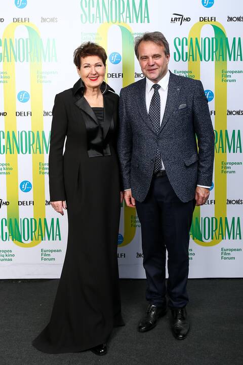 Į „Scanoramos“ uždarymą plūdo žiūrovai