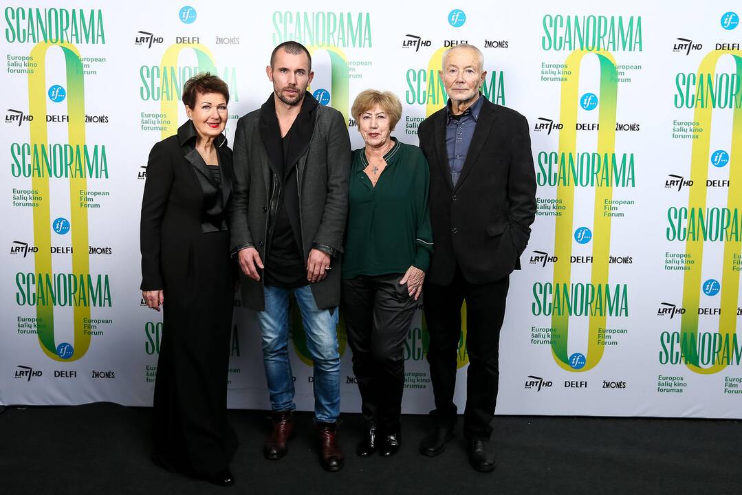 Į „Scanoramos“ uždarymą plūdo žiūrovai