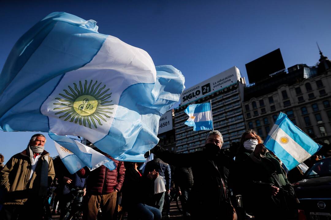 Argentina: Nepriklausomybės dieną šalyje vyko protesto akcijos prieš karantiną