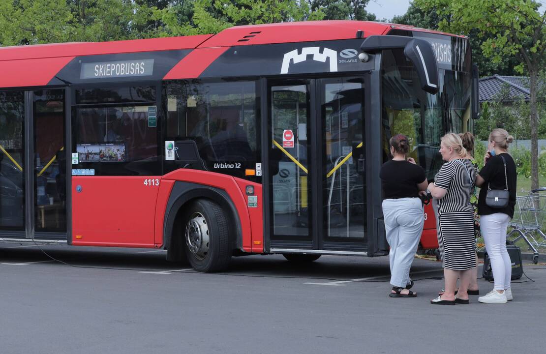 Vilniečiai vėl galės pasiskiepyti prie „Lidl“ parduotuvių