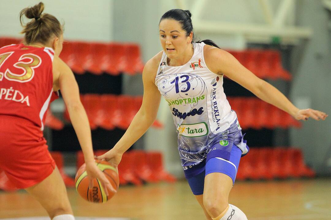 Lietuvos moterų krepšinio lygos ketvirtfinalis Kauno r. „Hoptrans-Sirenos“ – Klaipėdos „Fortūna“ 70:58.