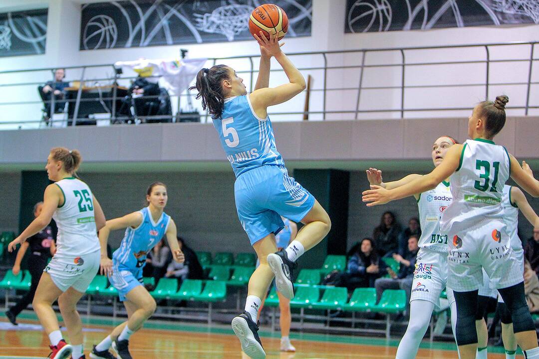 Moterų lyga: „Aistės-LSMU“ – „Kibirkštis-VKM“ 97:52