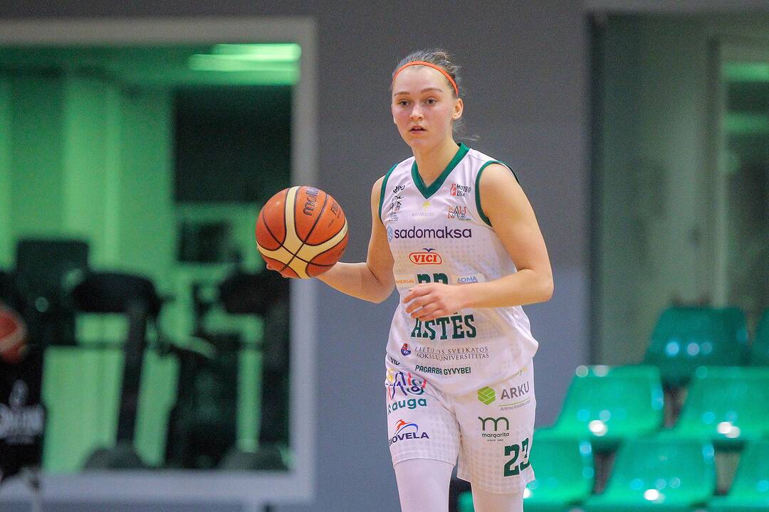 Moterų lyga: „Aistės-LSMU“ – „Kibirkštis-VKM“ 97:52