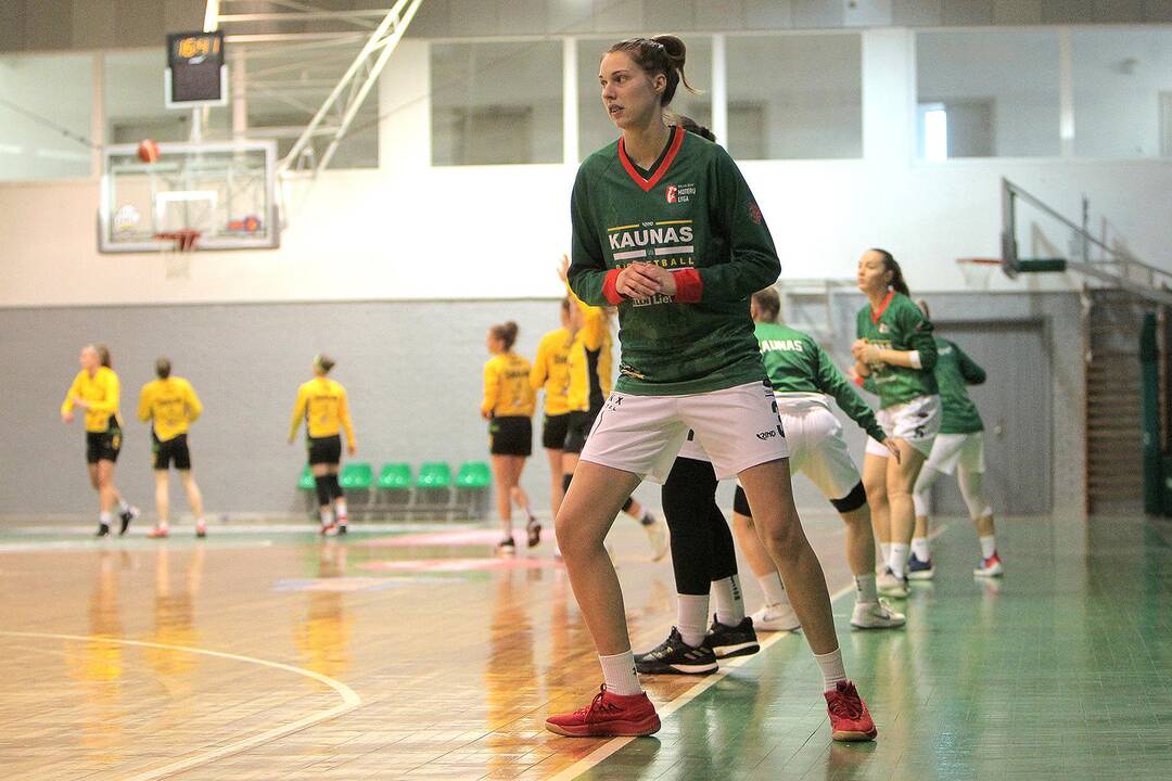 Moterų lyga: „Aistės-LSMU“ – „Šiauliai-Uni.“ 77:58