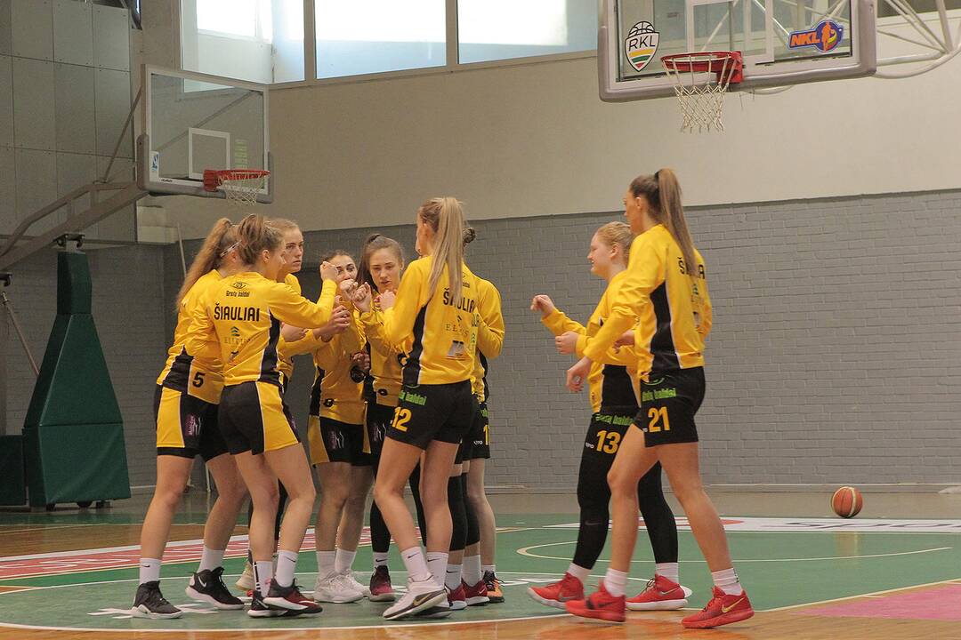 Moterų lyga: „Aistės-LSMU“ – „Šiauliai-Uni.“ 77:58
