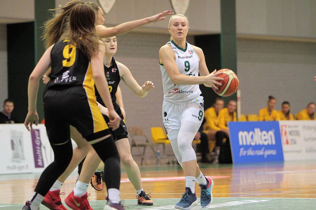 Moterų lyga: „Aistės-LSMU“ – „Šiauliai-Uni.“ 77:58