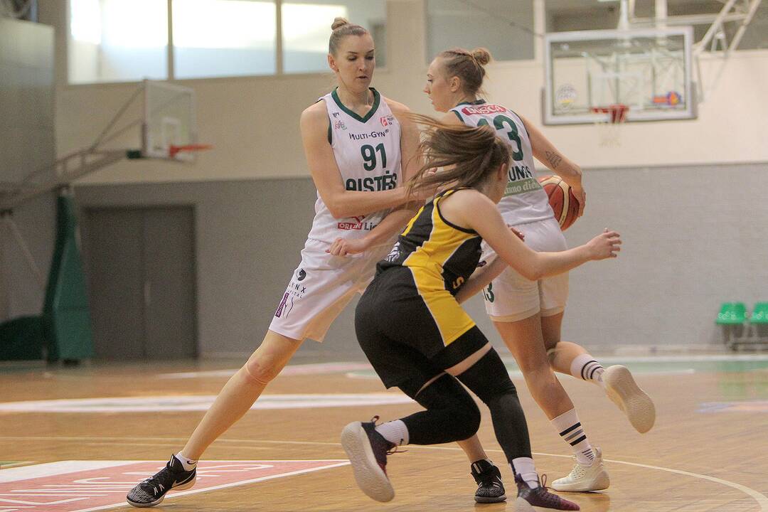 Moterų lyga: „Aistės-LSMU“ – „Šiauliai-Uni.“ 77:58