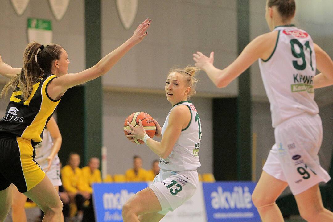 Moterų lyga: „Aistės-LSMU“ – „Šiauliai-Uni.“ 77:58