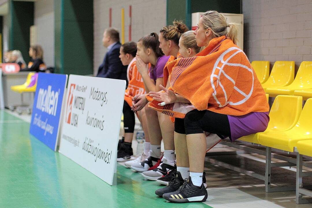 Moterų lyga: „Aistės-LSMU“ – TTT 60:74