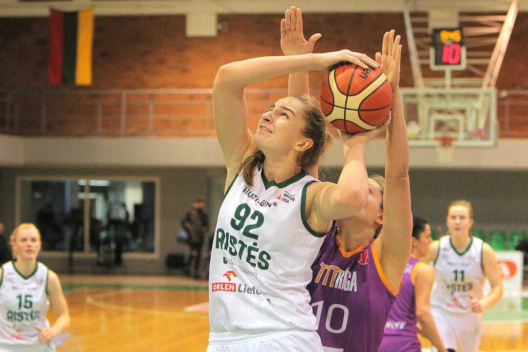 Moterų lyga: „Aistės-LSMU“ – TTT 60:74