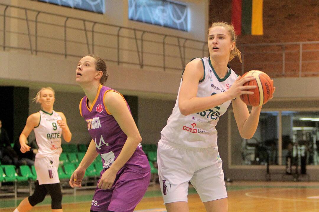 Moterų lyga: „Aistės-LSMU“ – TTT 60:74