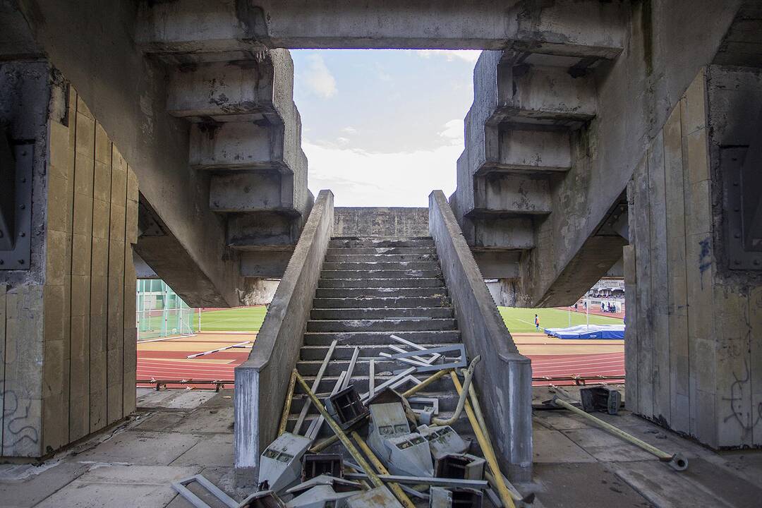 Ardomame stadione vis dar vyksta varžybos