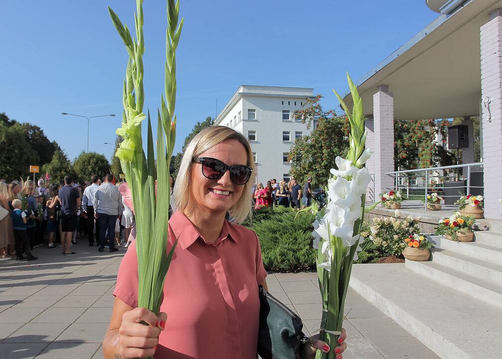 Mokyklos-darželio „Gilė“ atidarymas Akademijoje