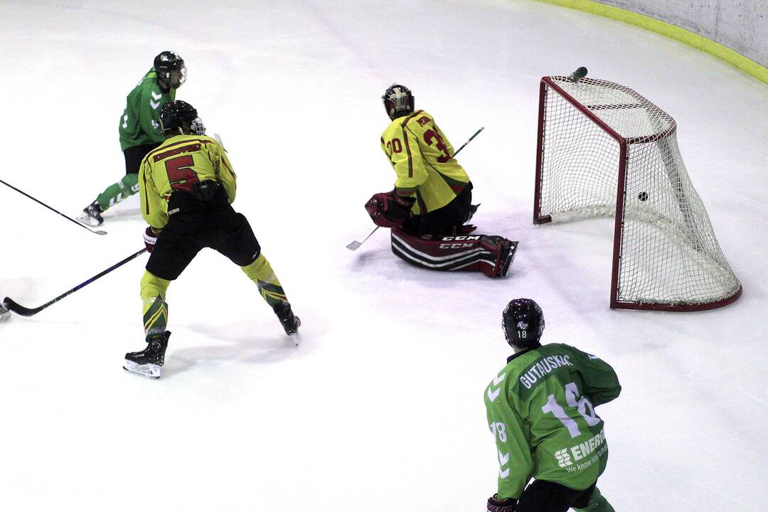 NLRL: „Kaunas Hockey“ – „Gel. vilkas“ 6:3