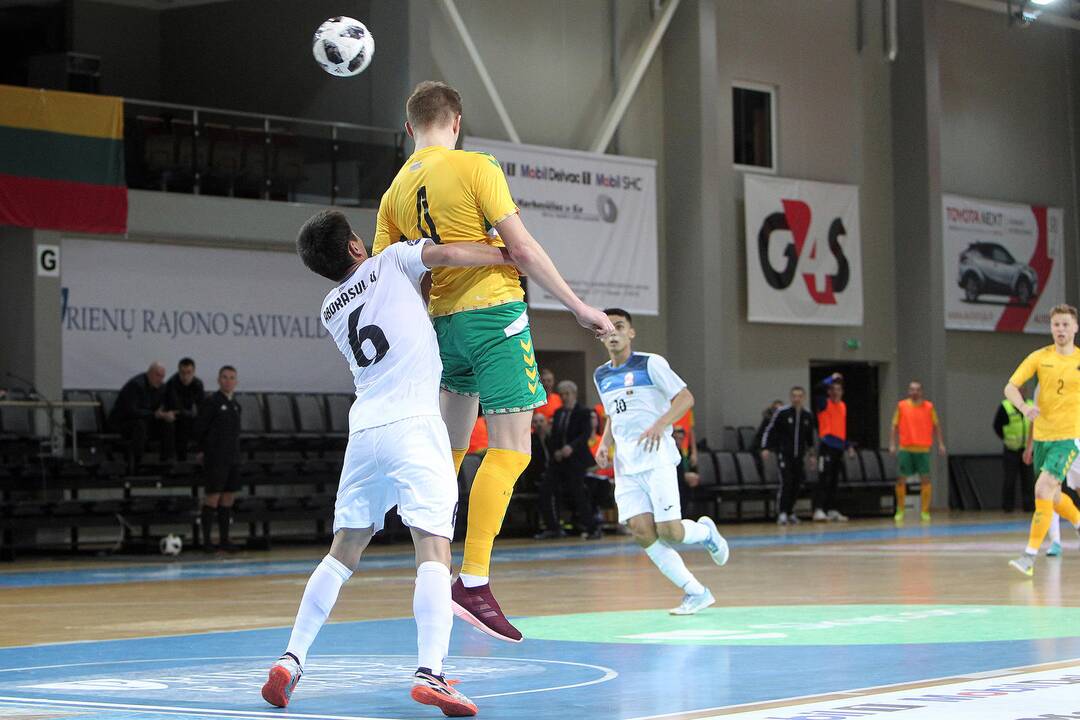 Futsalo kontrolinės: Lietuva – Kirgizija 2:6