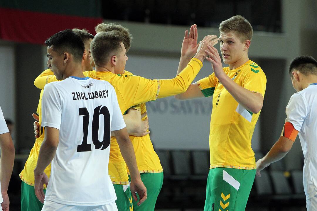 Futsalo kontrolinės: Lietuva – Kirgizija 2:6