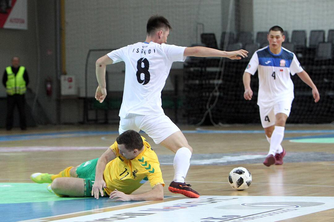Futsalo kontrolinės: Lietuva – Kirgizija 2:6
