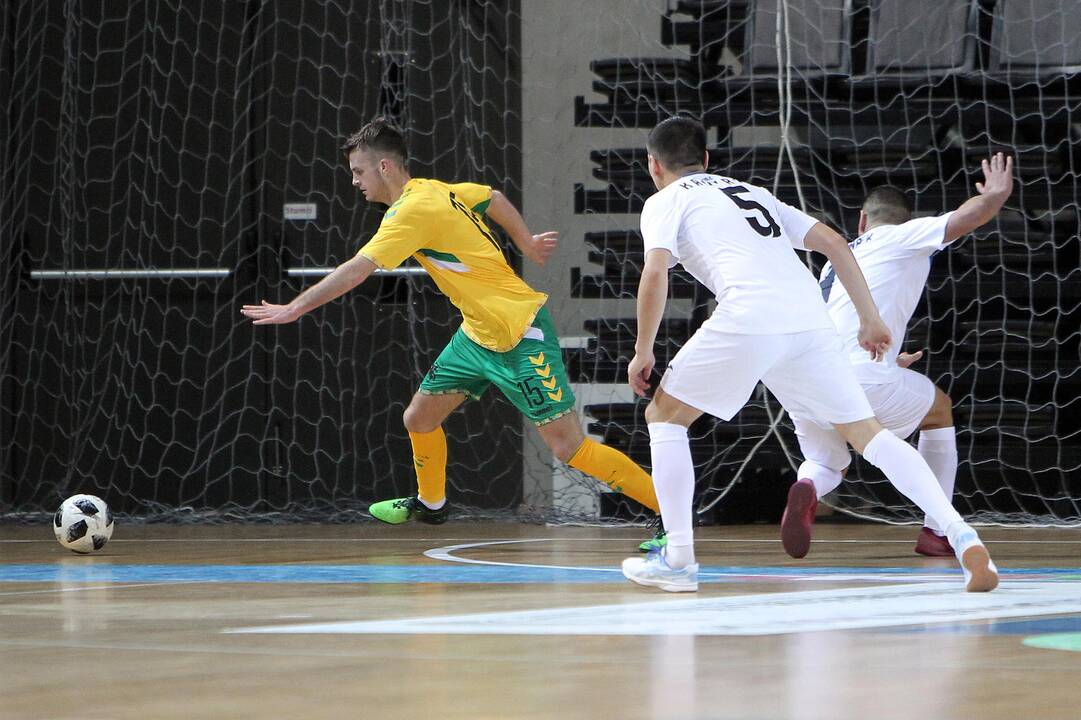 Futsalo kontrolinės: Lietuva – Kirgizija 2:6
