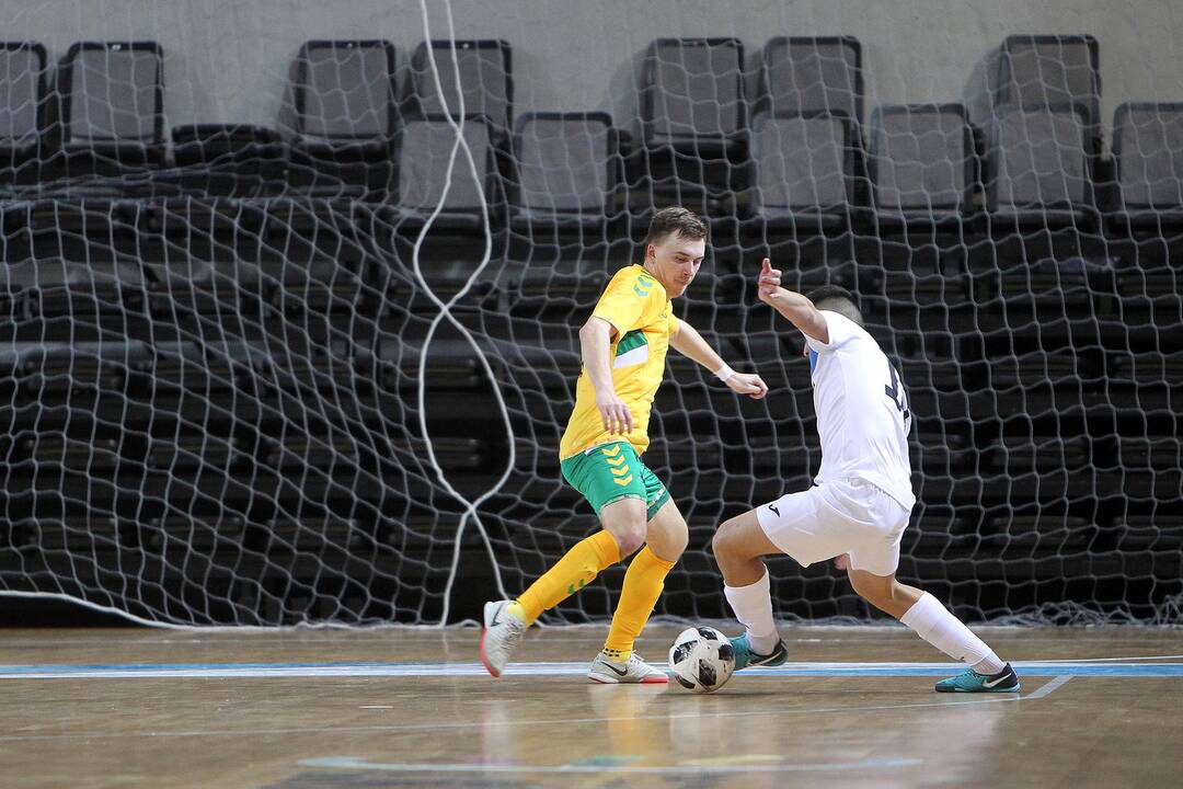 Futsalo kontrolinės: Lietuva – Kirgizija 2:6