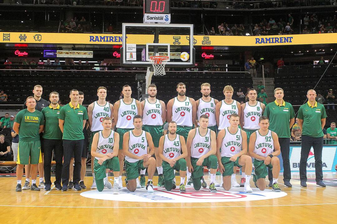Krepšinis. Lietuva – Serbija 91:95