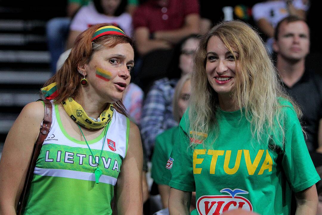 Krepšinis. Lietuva – Serbija 91:95