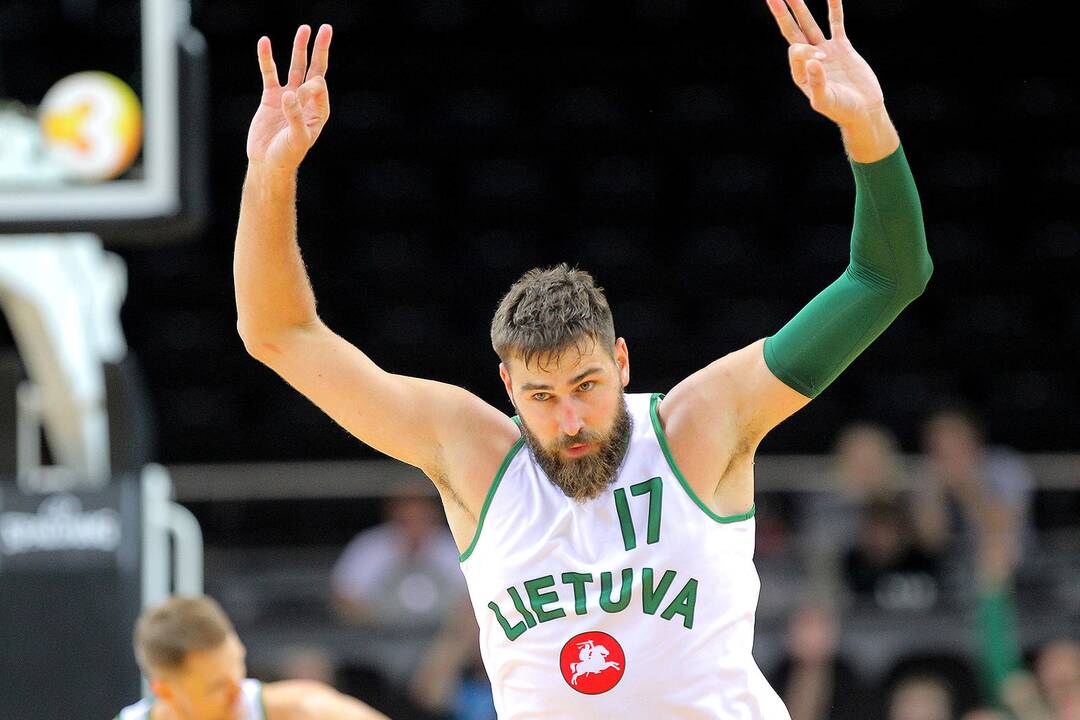 Krepšinis. Lietuva – Serbija 91:95