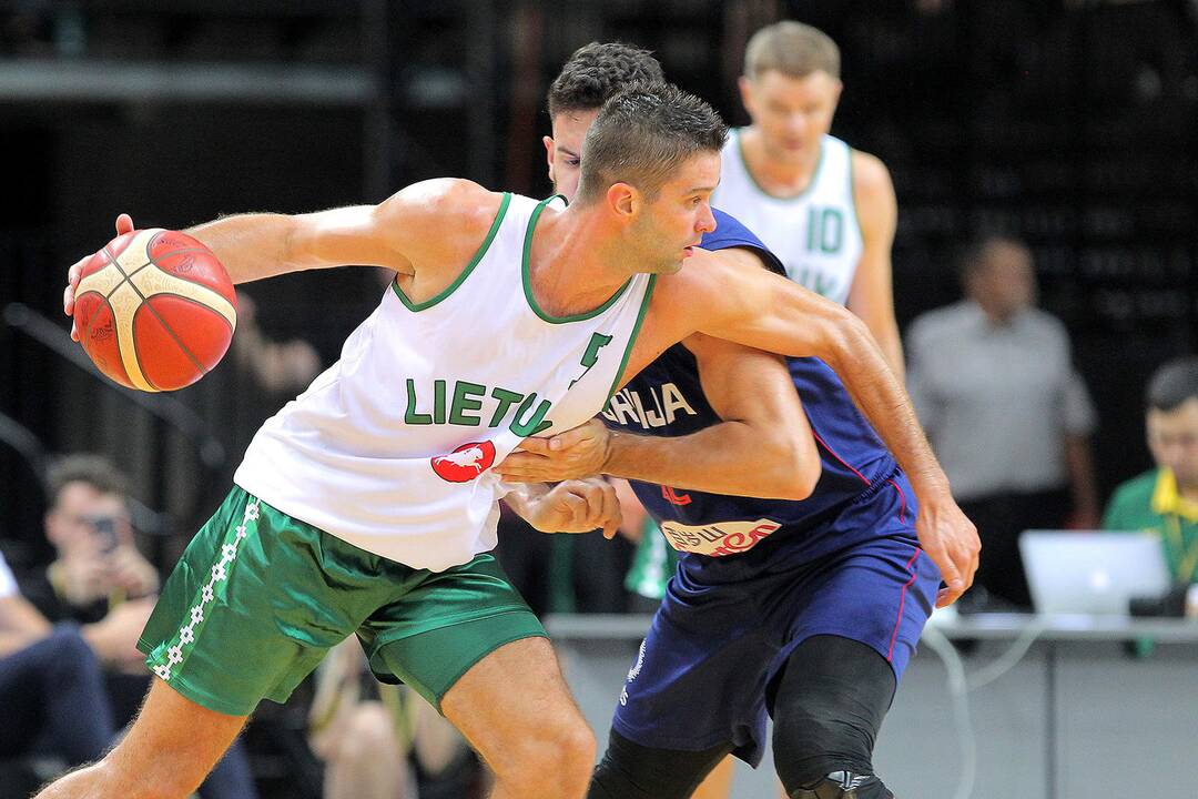Krepšinis. Lietuva – Serbija 91:95