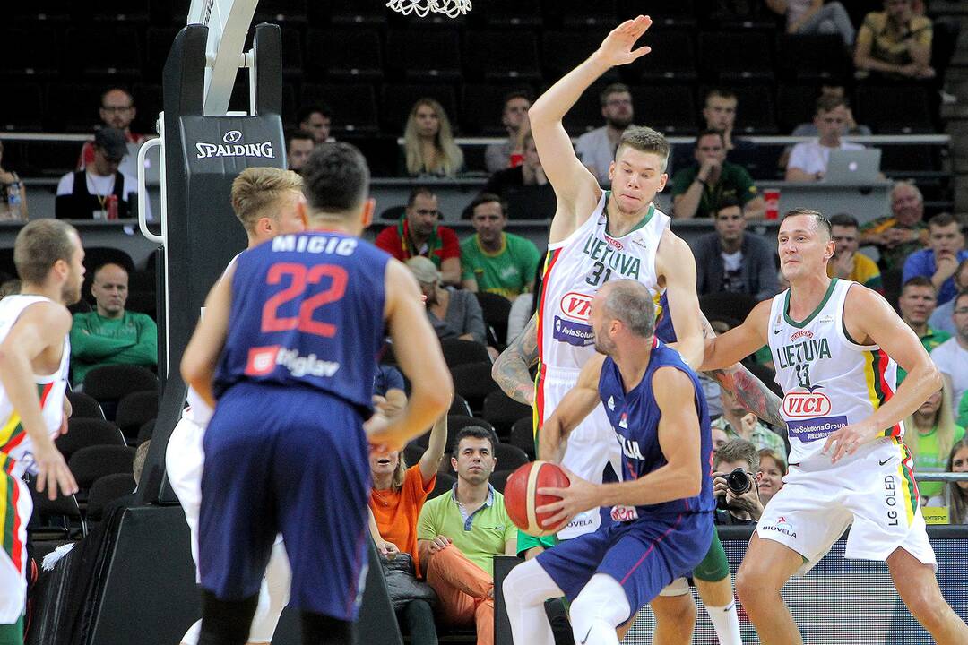 Krepšinis. Lietuva – Serbija 91:95