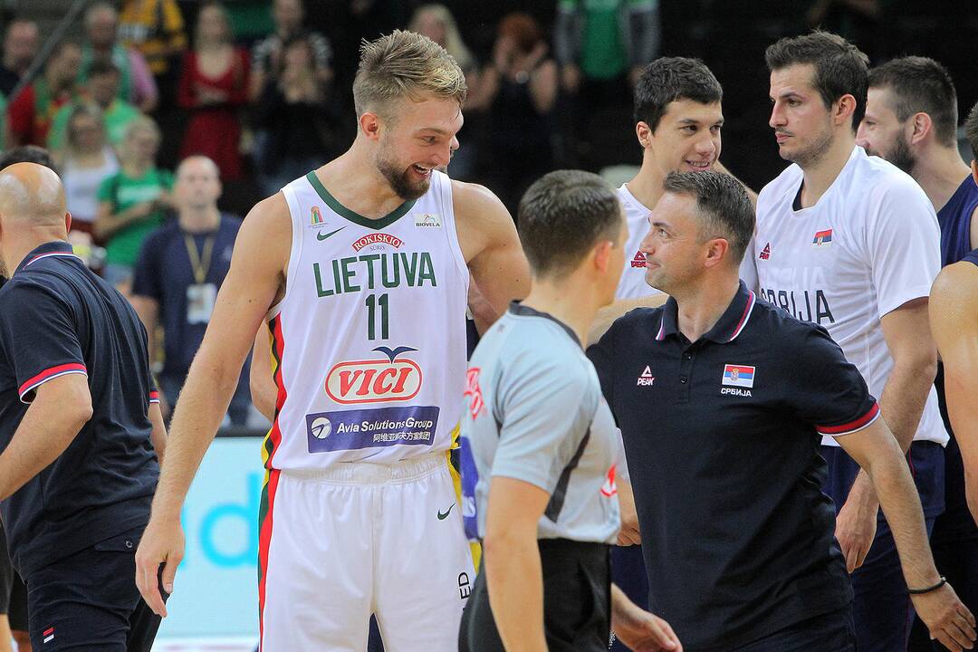 Krepšinis. Lietuva – Serbija 91:95