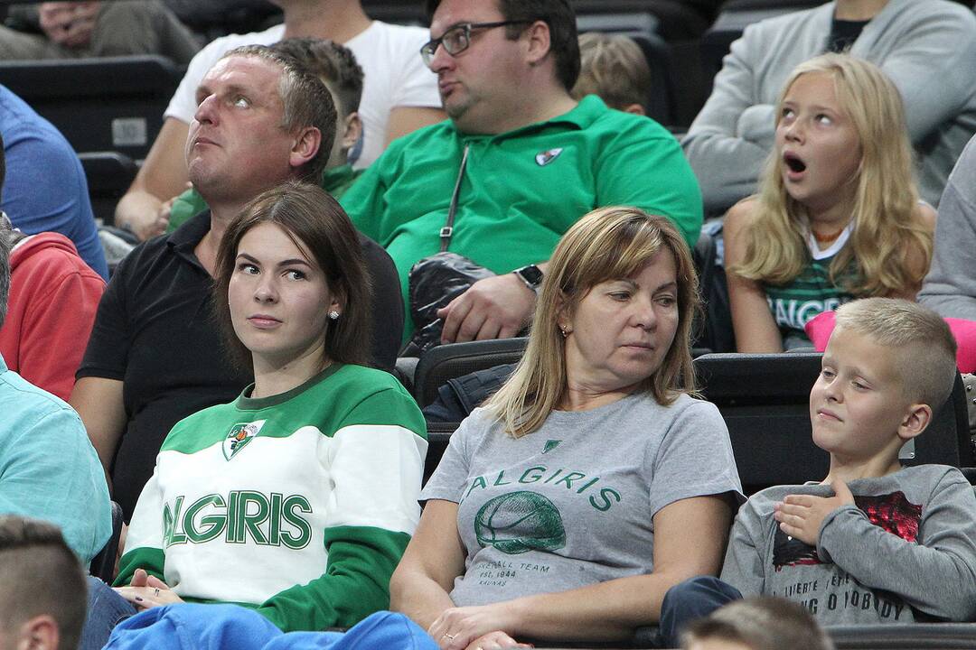 LKL: „Žalgiris“ – „Pieno žvaigždės“ 103:66