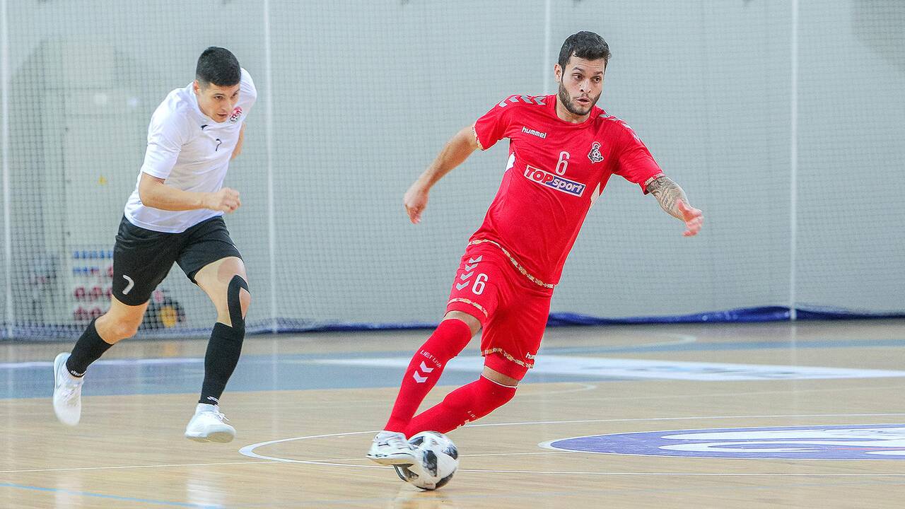 Futsalas: „Vytis“ – „Ajat“ 4:5