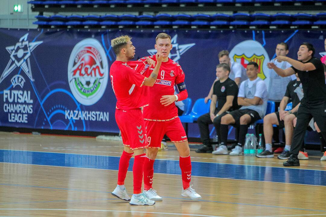 Futsalas: „Vytis“ – „Ajat“ 4:5