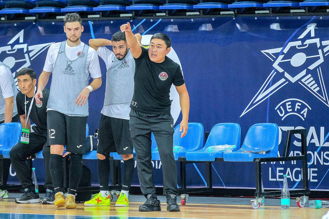 Futsalas: „Vytis“ – „Ajat“ 4:5