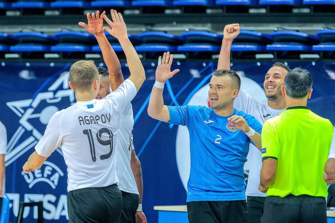 Futsalas: „Vytis“ – „Ajat“ 4:5