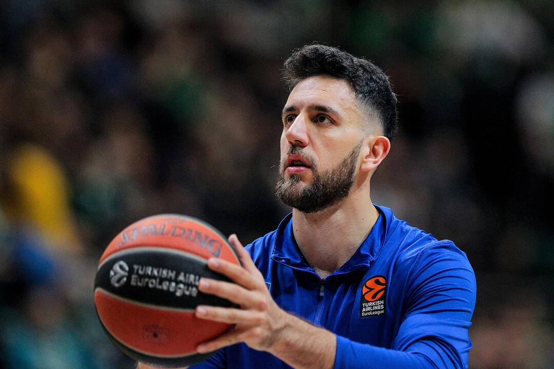Eurolyga: „Žalgiris“ – „Anadolu Efes“ 68:74