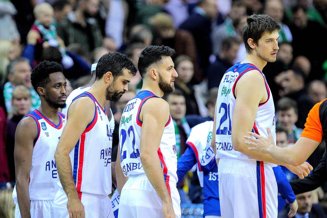 Eurolyga: „Žalgiris“ – „Anadolu Efes“ 68:74