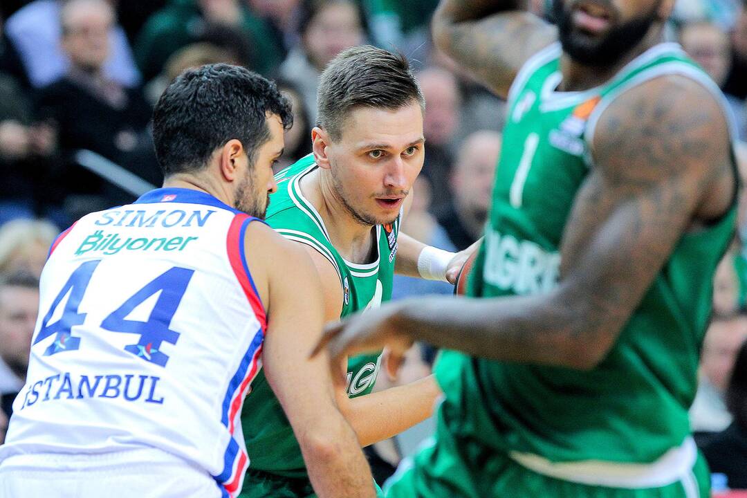 Eurolyga: „Žalgiris“ – „Anadolu Efes“ 68:74