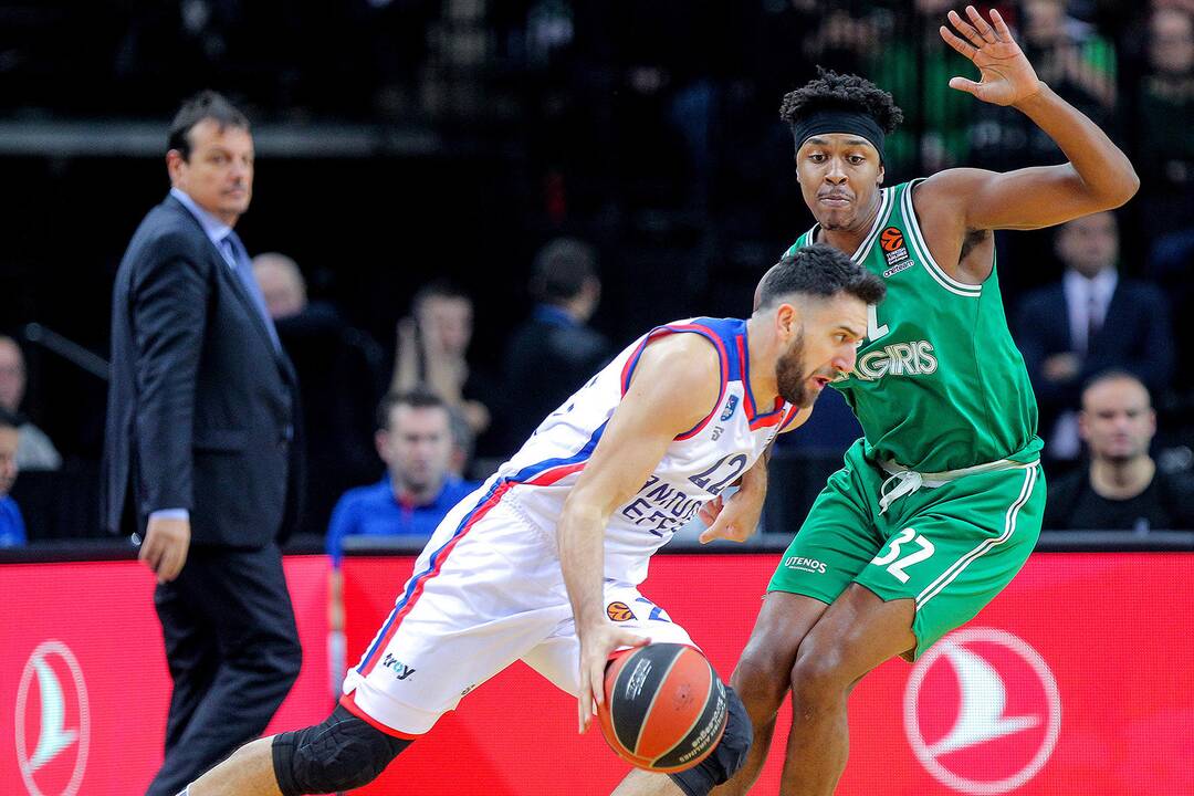 Eurolyga: „Žalgiris“ – „Anadolu Efes“ 68:74