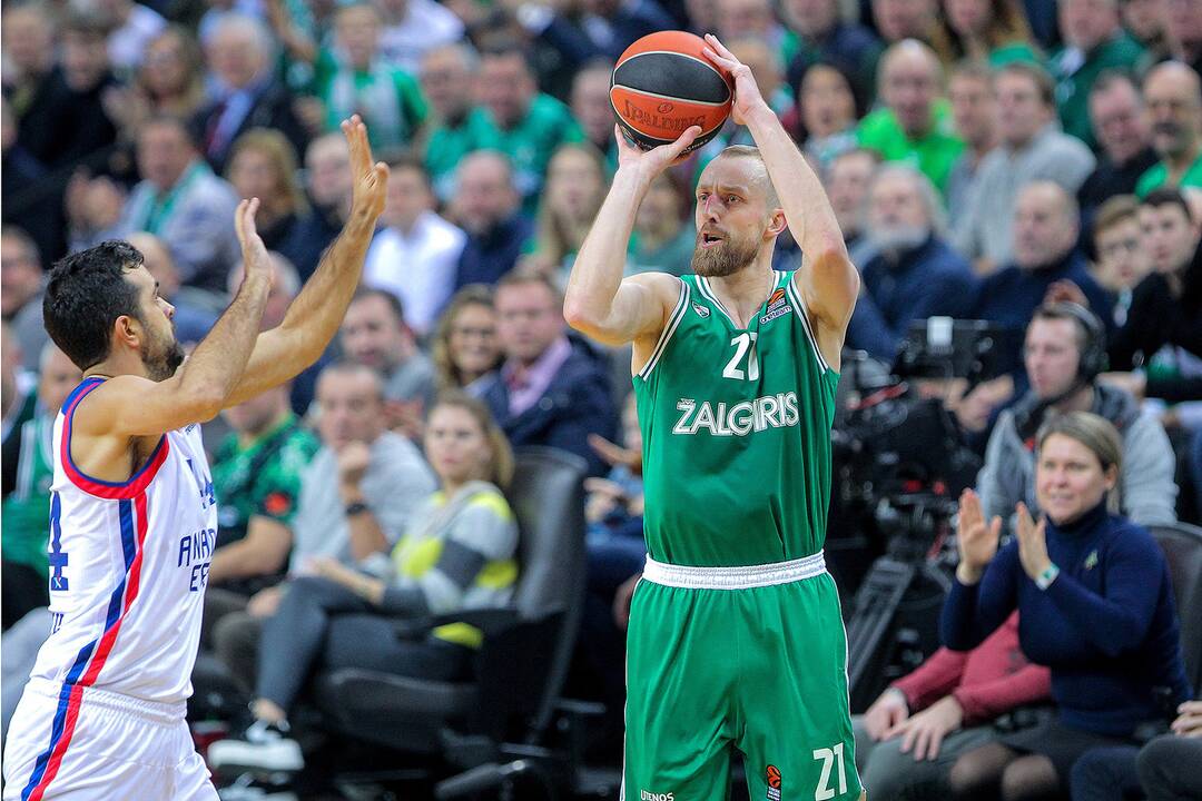 Eurolyga: „Žalgiris“ – „Anadolu Efes“ 68:74