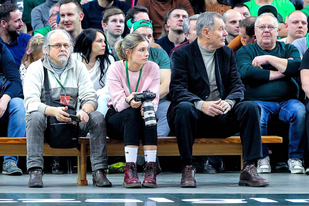 Eurolyga: „Žalgiris“ – „Anadolu Efes“ 68:74