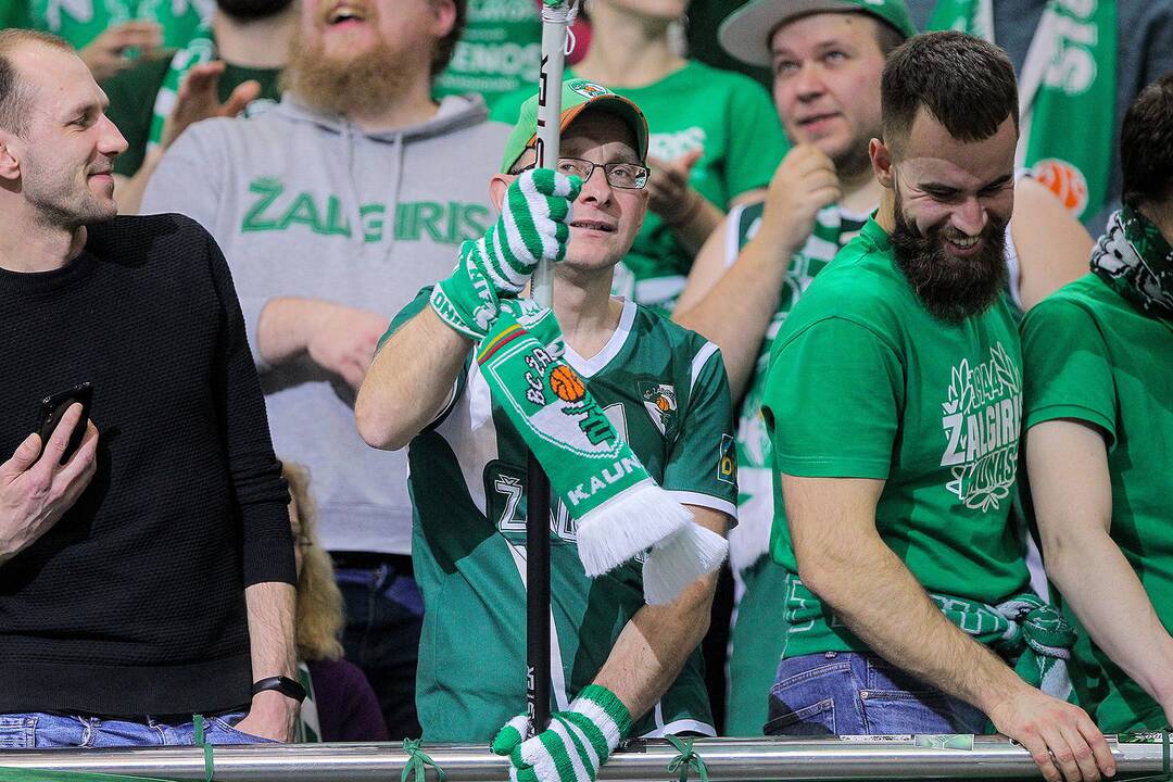 Eurolyga: „Žalgiris“ – „Anadolu Efes“ 68:74