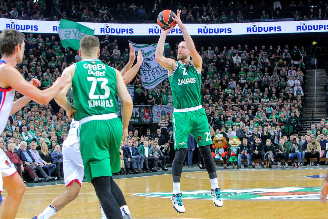 Eurolyga: „Žalgiris“ – „Anadolu Efes“ 68:74