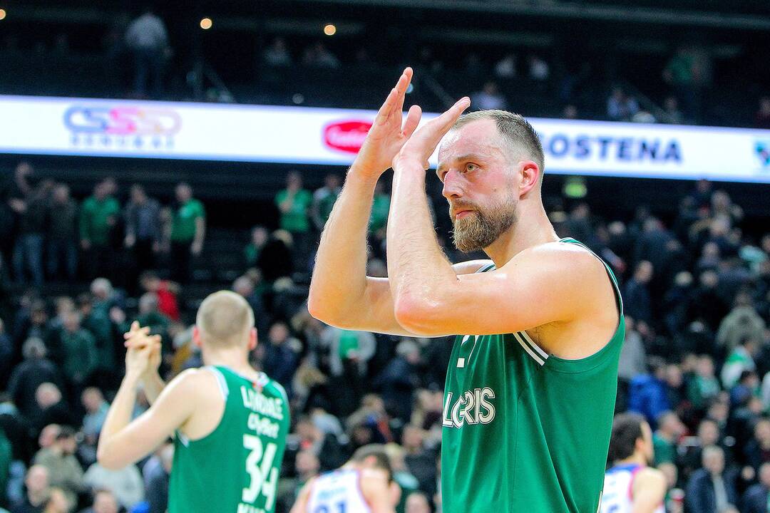 Eurolyga: „Žalgiris“ – „Anadolu Efes“ 68:74