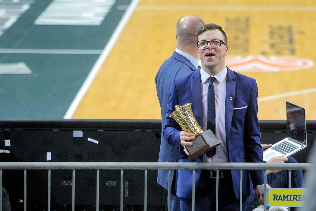 Eurolyga: „Žalgiris“ – „Anadolu Efes“ 68:74