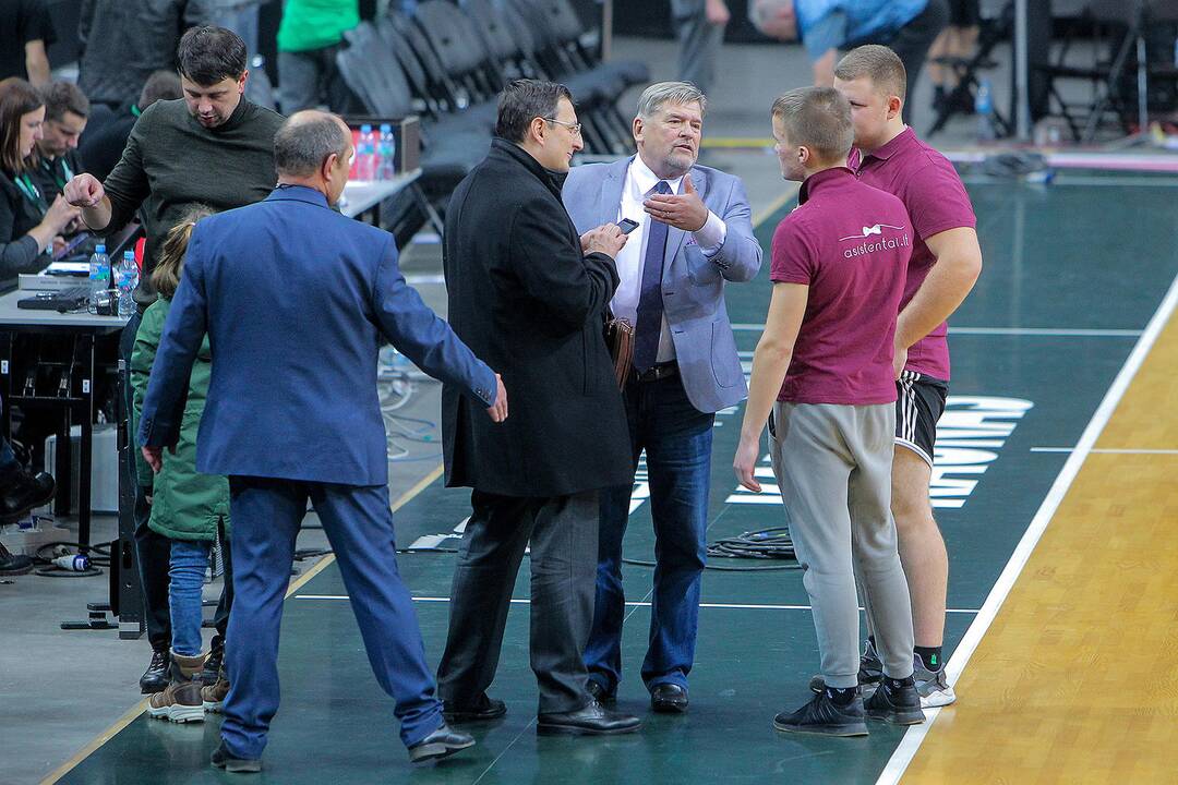 Eurolyga: „Žalgiris“ – „Anadolu Efes“ 68:74