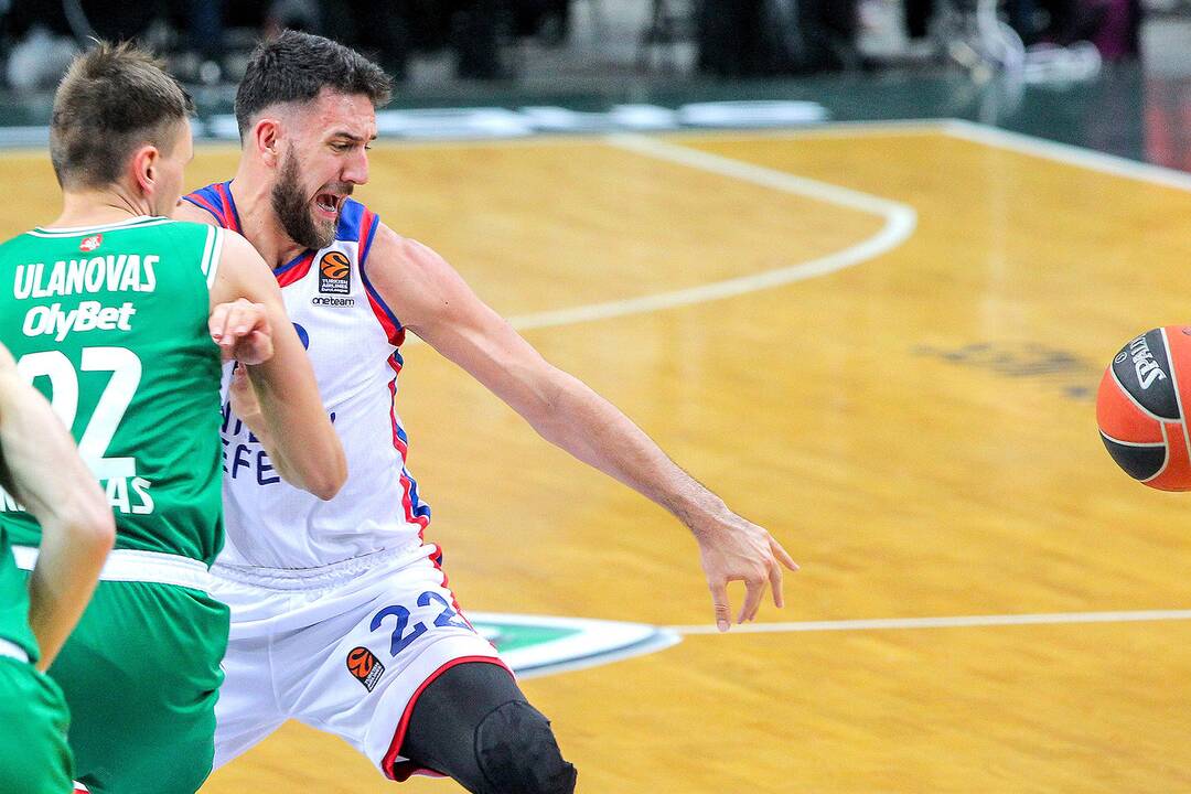 Eurolyga: „Žalgiris“ – „Anadolu Efes“ 68:74