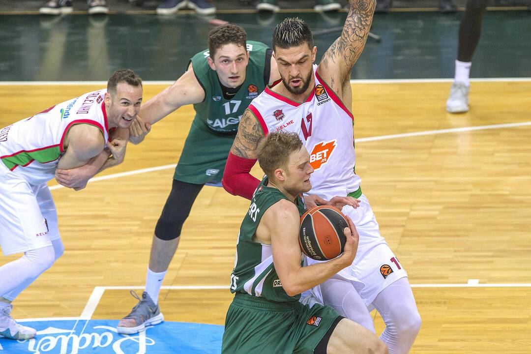 Eurolyga: „Žalgiris“ – „Baskonia“ 79:87