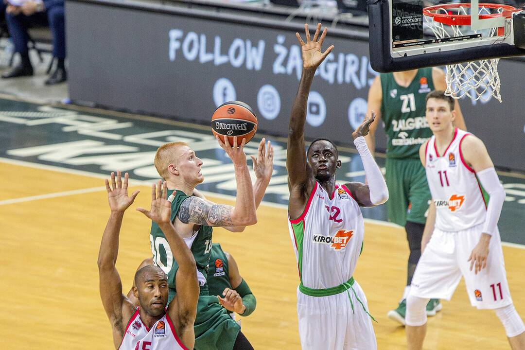 Eurolyga: „Žalgiris“ – „Baskonia“ 79:87