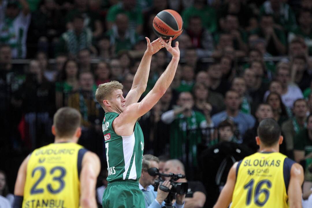 Eurolyga: „Žalgiris“ – „Fenerbachce“ 75:82